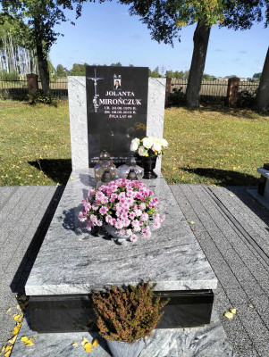 Zdjęcie nagrobka